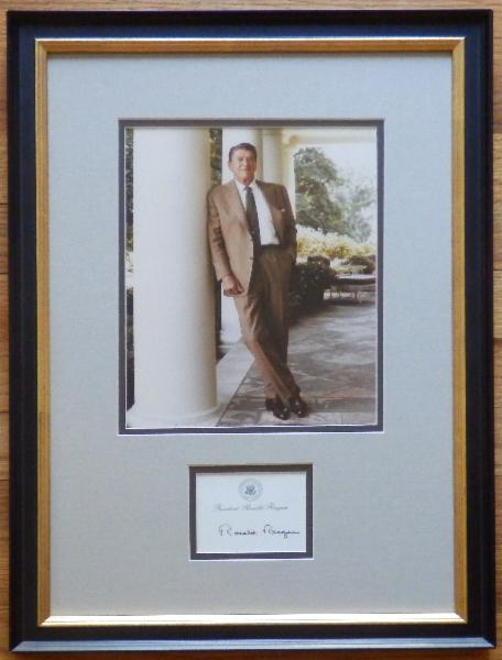 Ronald Reagan Leaning on The White House Column with Signed Post-It-Note